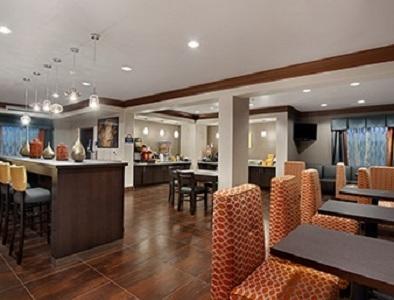 Days Inn By Wyndham Dilley Exteriér fotografie